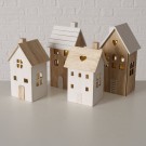 Sett med 4 hus i skandinavisk stil thumbnail