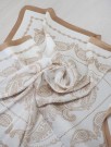 Satengskjerf beige thumbnail