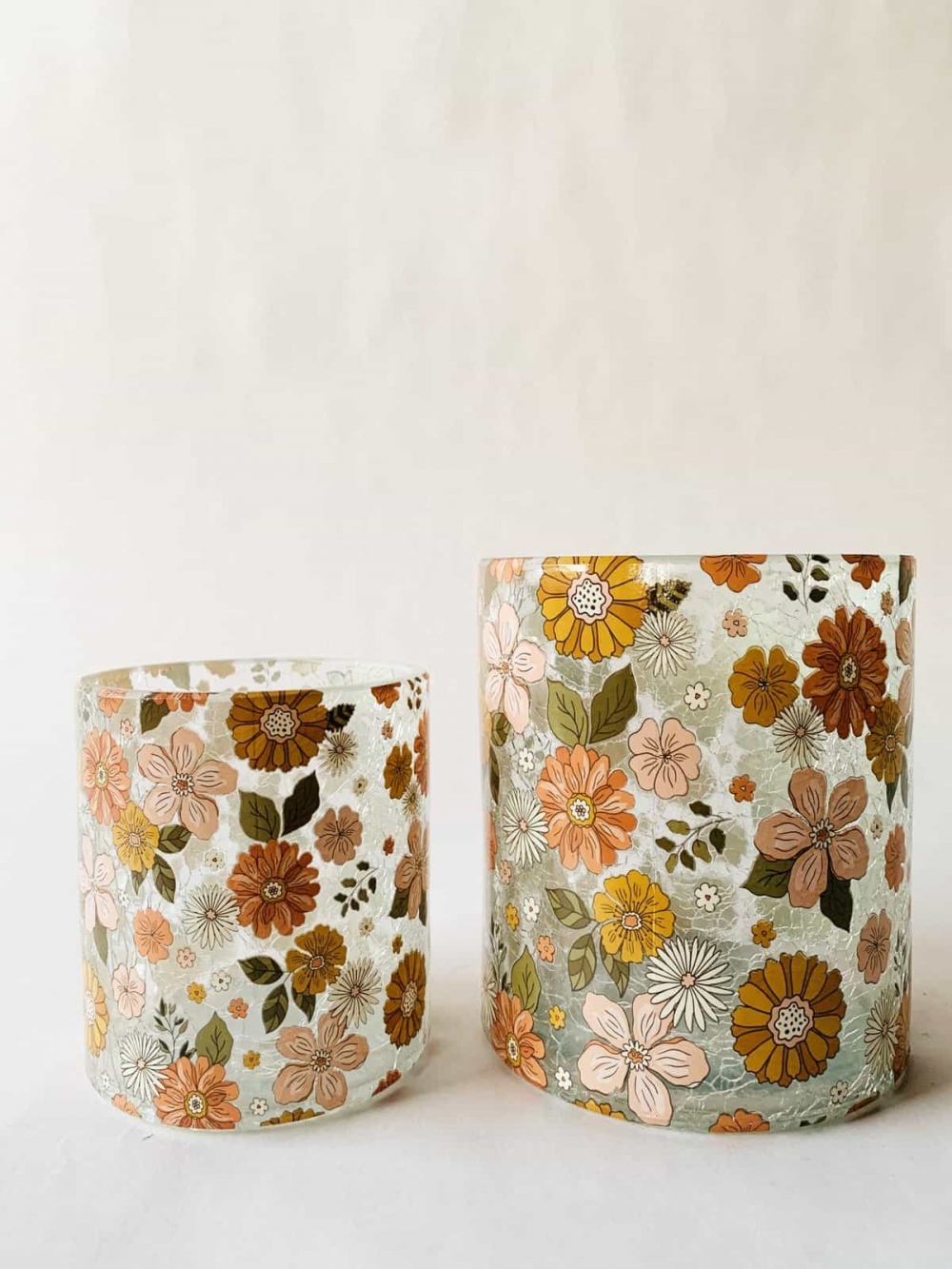 Nydelig lysglass fra Trend design. Dette er det store lysglasset i denne serien, 11,5 x 13 cm. Fantastiske detaljer!